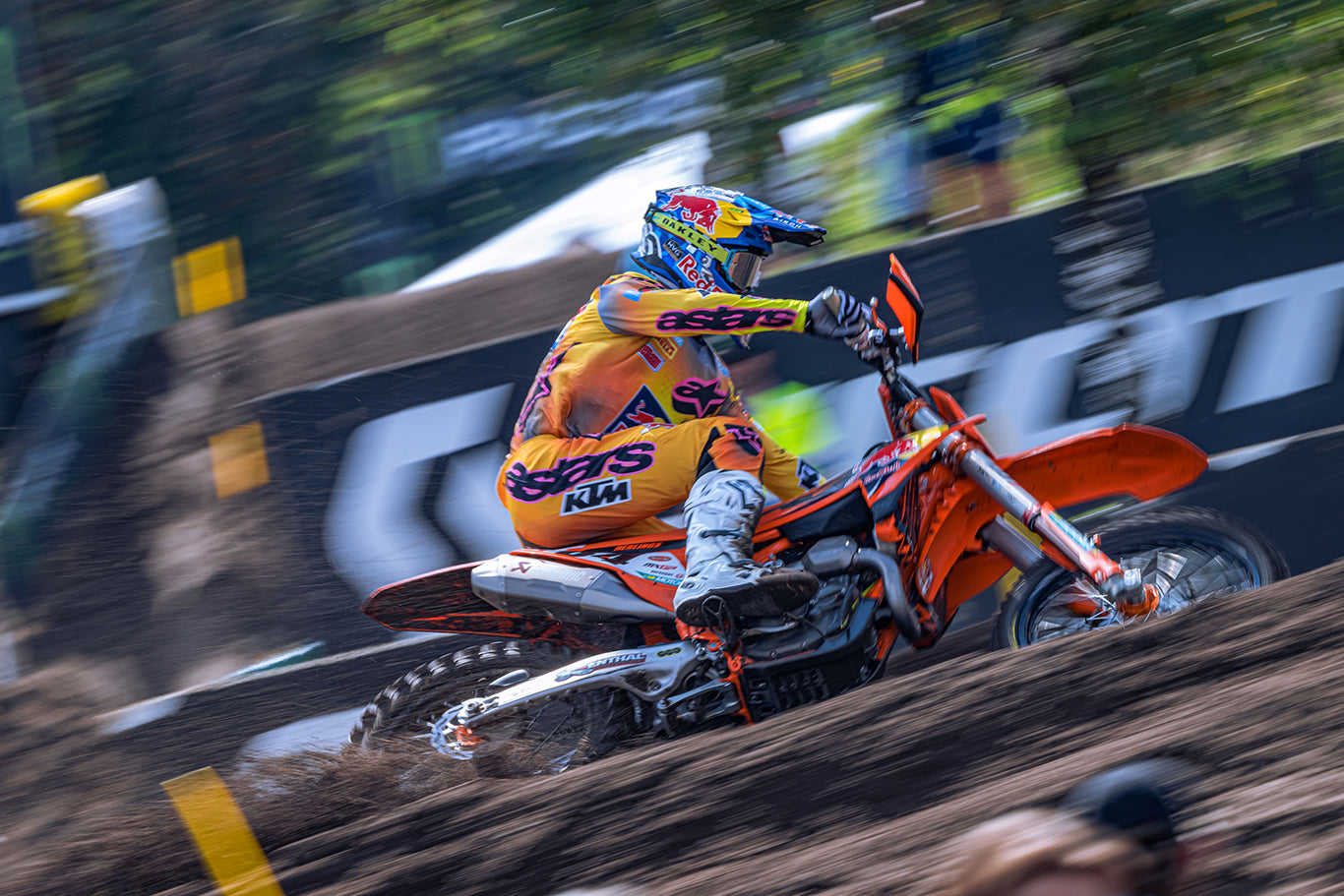 Jeffrey Herlings pakt pole position in Monster Mountain Cup -  Motocrossplanet, image size:1366x911