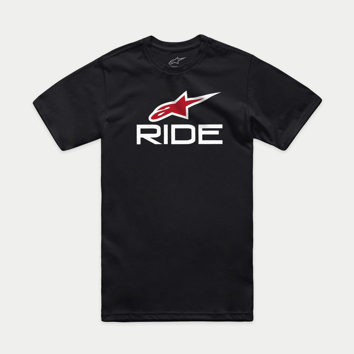Alpinestars Ride 4.0 CSF Tee, T-shirt met korte mouwen, zwart met rood Alpinestars-logo en witte RIDE-tekst, casual motorsport streetwear