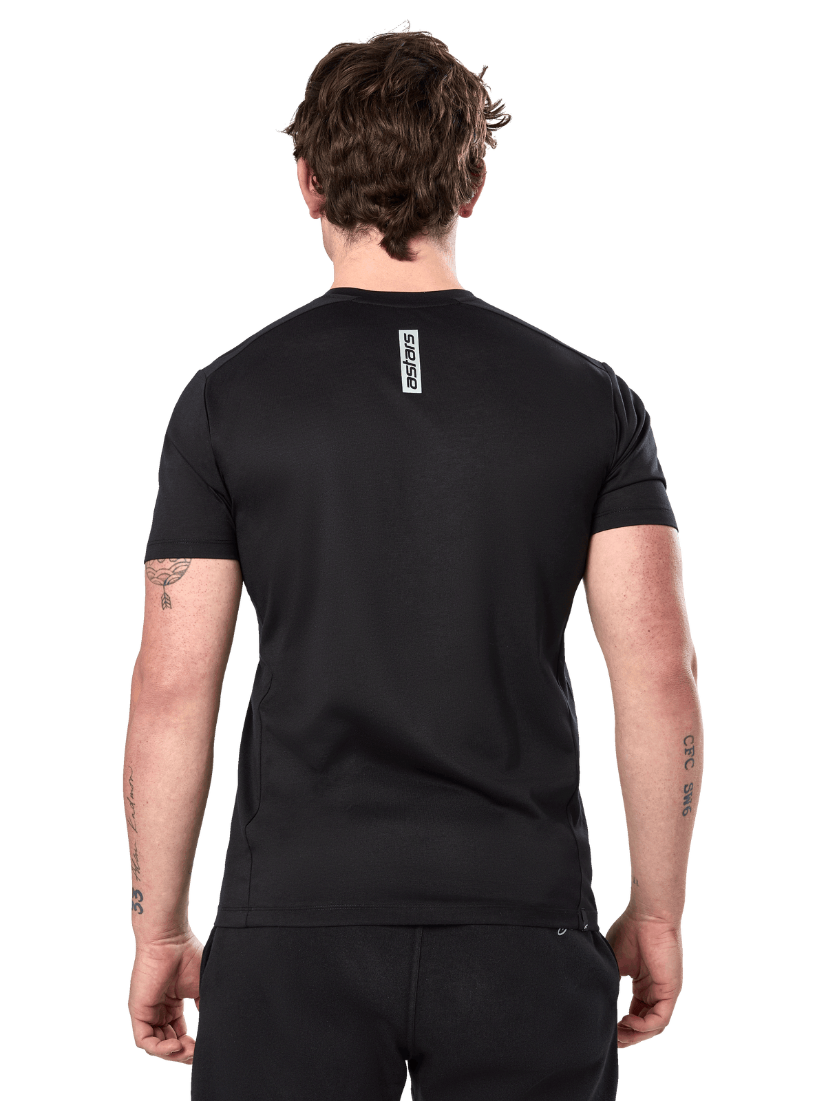 Alpinestars Point Performance Tee, T-shirt met korte mouwen, zwart, achteraanzicht van een man met een verticale astars woordprint op de bovenrug, casual performance sportswear