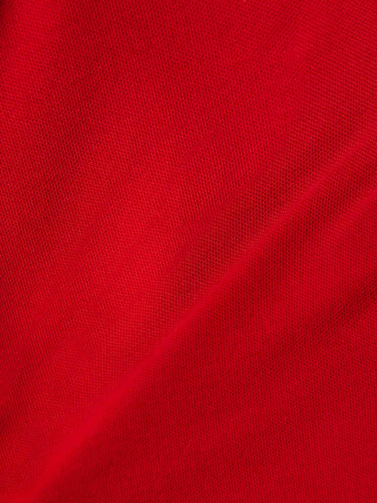Alpinestars Endeavor Classic Polo, Detail shot of Red pique fabric, textured knit material, cotton-polyester blend, casual motorsport sportswear