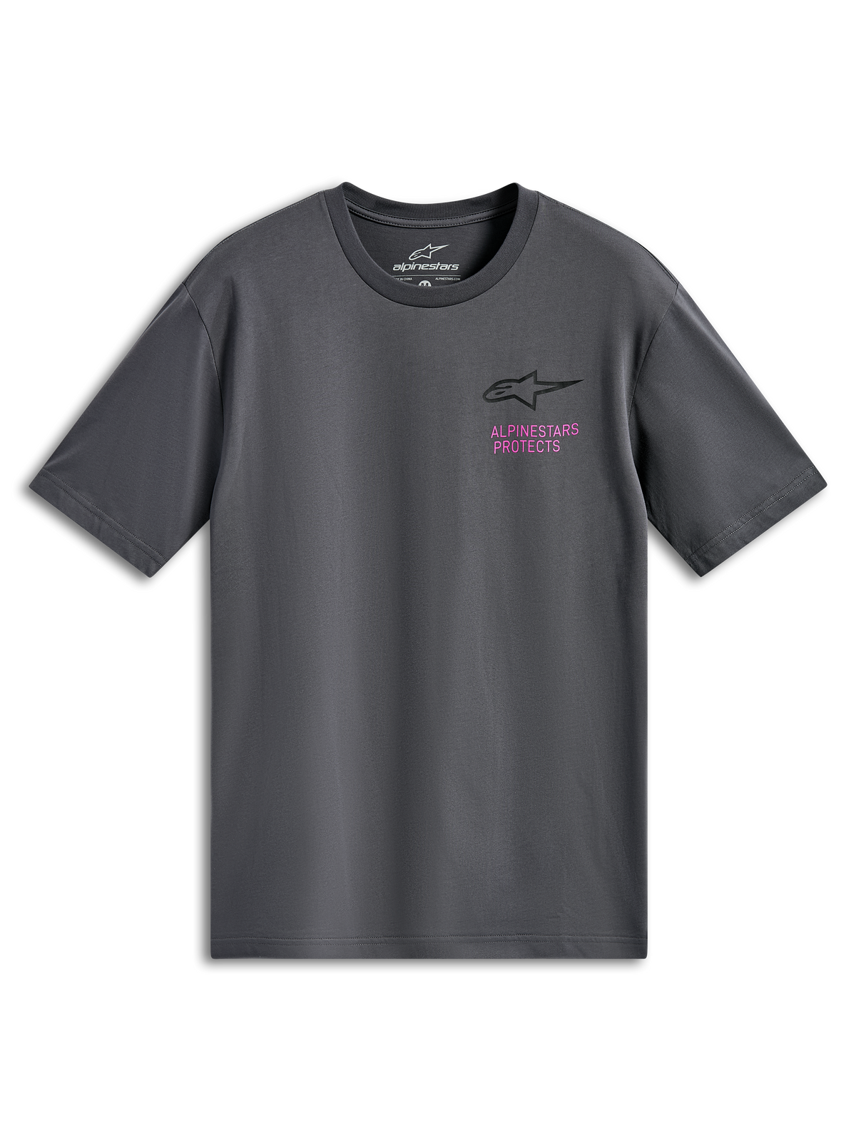 Alpinestars Pop Helmet CSF Tee, T-shirt met korte mouwen, antracietgrijs, zwart Astars-logo met roze 'Alpinestars Protects' tekst op de borst, casual motorsport streetwear