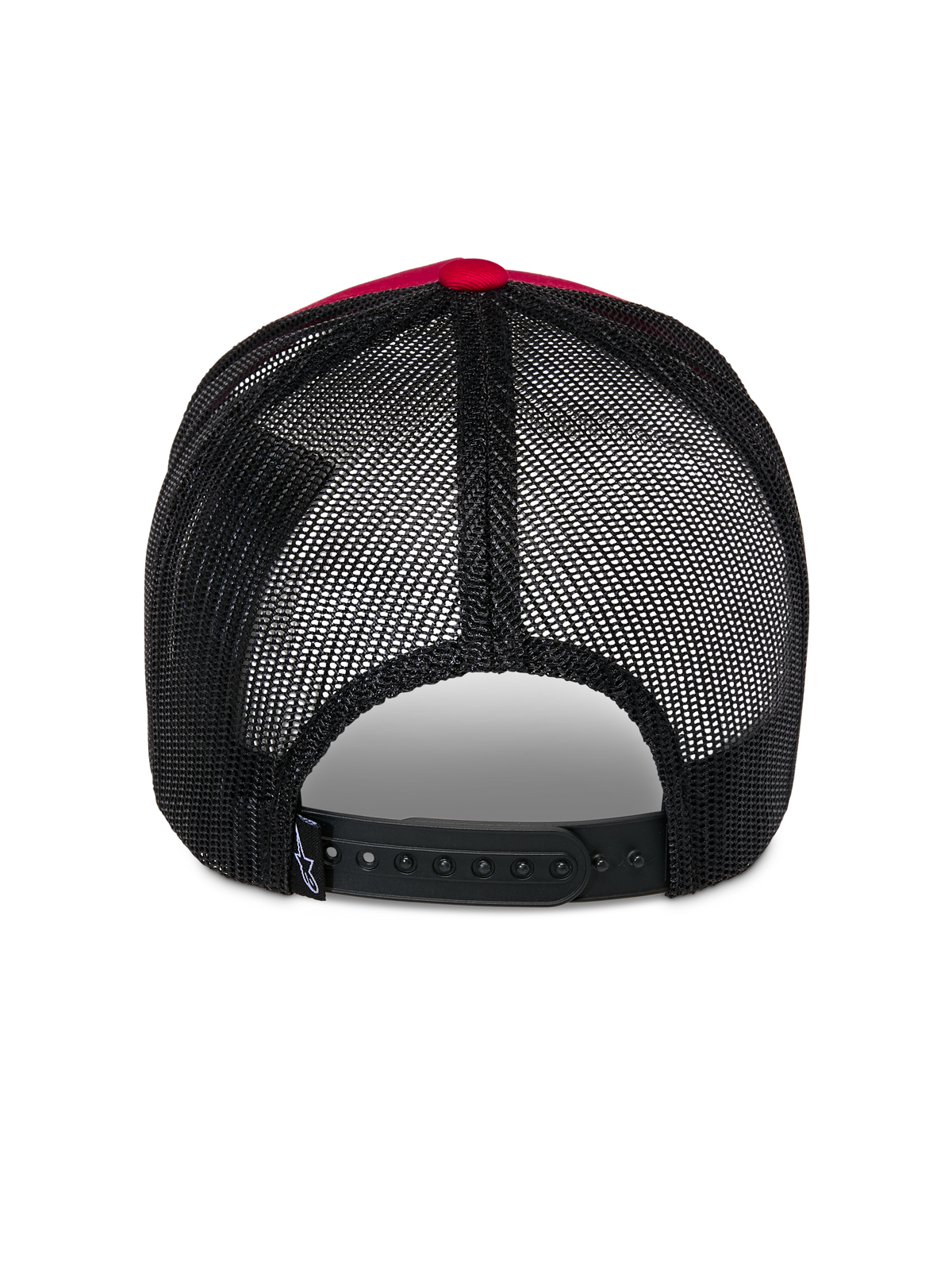 Casquette Trucker Alpinestars Reflect Ageless, vue arrière, rouge et noir, avec panneaux en maille polyester noire et fermeture snapback réglable, couvre-chef décontracté inspiré des sports mécaniques
