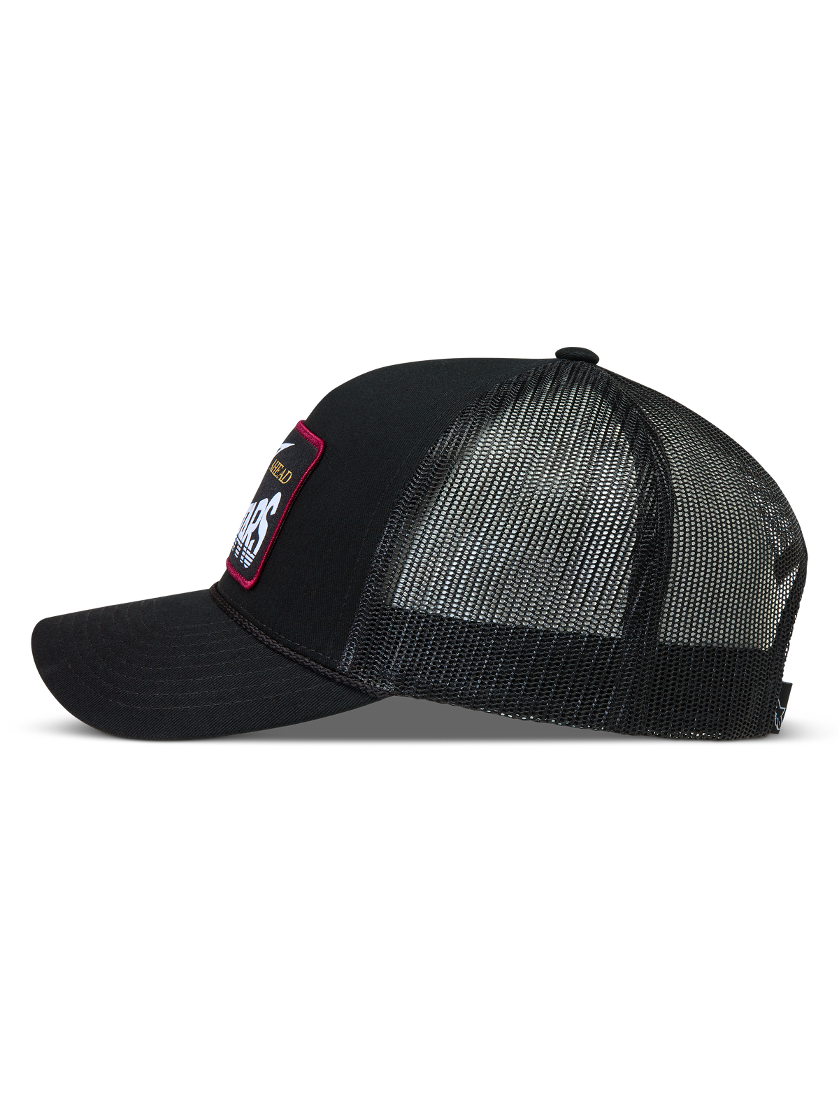 Alpinestars Hemmings, casquette trucker noire en sergé et maille, vue de profil avec écusson tissé.