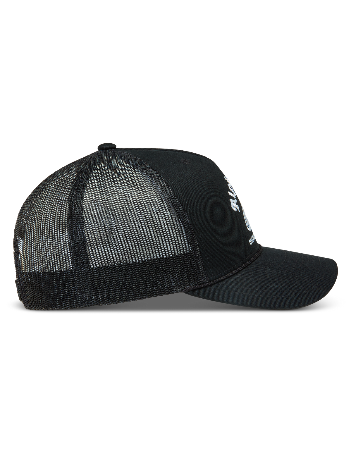 Alpinestars Baron Trucker, casquette trucker noire, vue de profil avec logo blanc, visière courbée et maille en polyester.