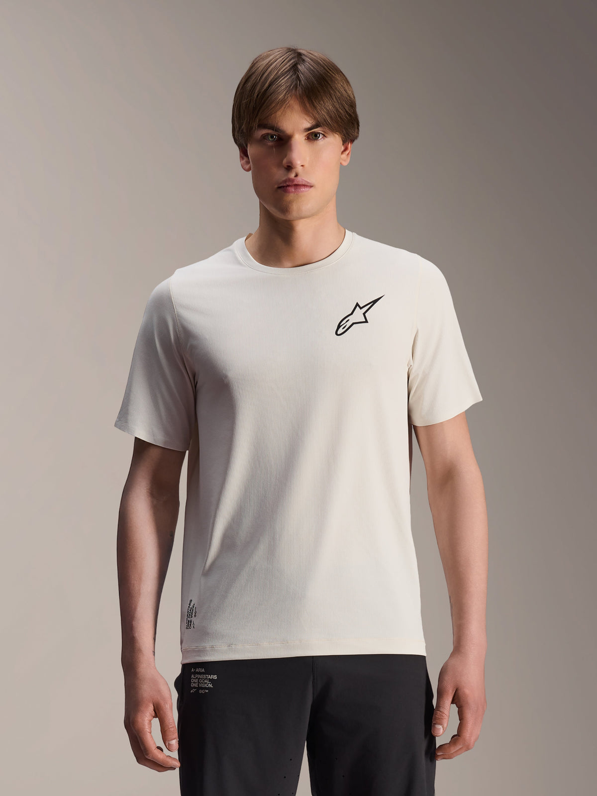 Alpinestars Maillot A-Aria Astar, maillot de cyclisme à manches courtes, écru avec logo étoile noir sur la poitrine, polyester léger et respirant, coupe performance pour le VTT