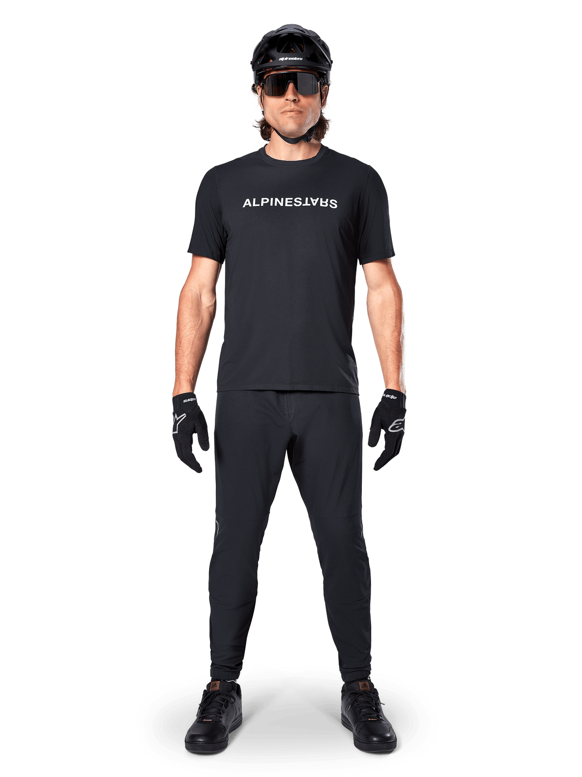 Maillot Alpinestars A-Dura Switch à manches courtes, maillot de VTT pour homme, noir avec logo blanc, performance trail tout-terrain.