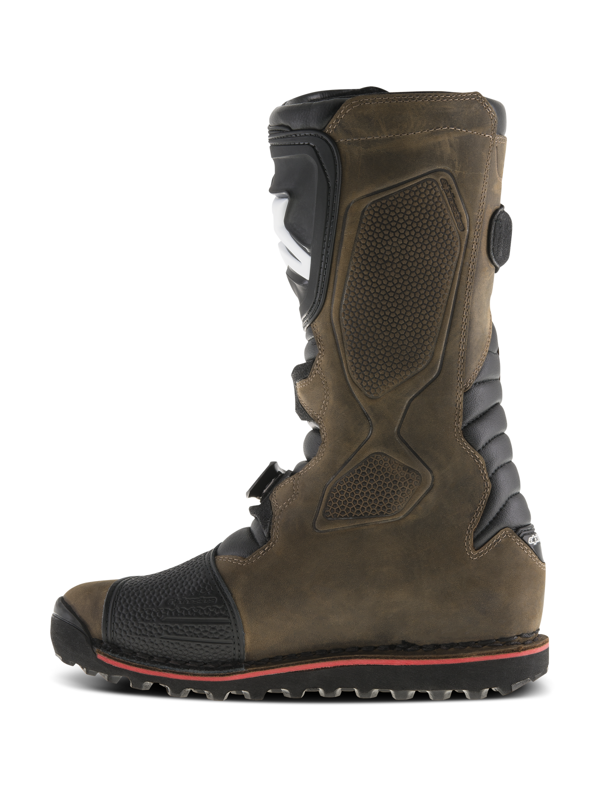 Alpinestars Tech-T laarzen, trial motorlaarzen, Brown Oiled, zijaanzicht met zwarte ergonomische scheenplaat, getextureerd lederen bovenwerk, versterkte teen en duurzame zool met rode accentlijn