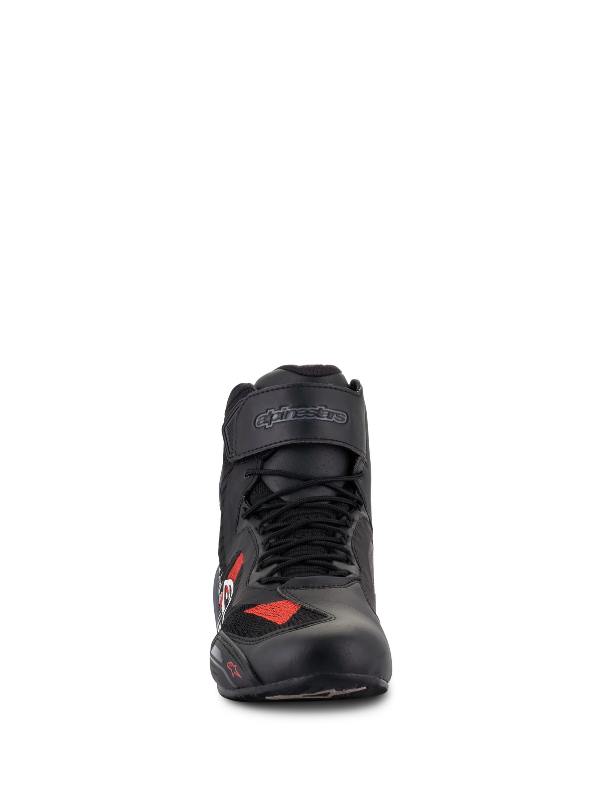 Chaussures Alpinestars Faster-3 Rideknit®, chaussures de moto, noir, gris et rouge éclatant, vue de face montrant des lacets noirs et une sangle Velcro avec logo, construction en microfibre légère et maille respirante, design sportif pour la conduite sur route