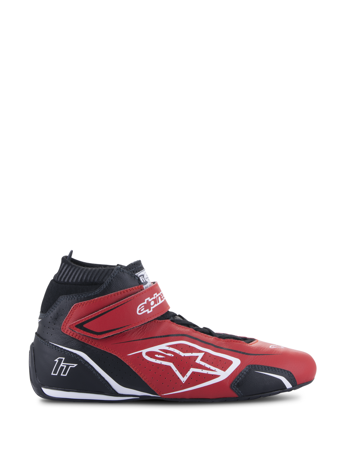 Alpinestars Tech-1 T V3 FIA-schoenen, rode en zwarte professionele raceschoenen, zijprofiel, hoog model, wit Alpinestars-logo en 1T-branding, klittenband enkelband, geperforeerd rundleer voor ademend vermogen, dunne zwarte prestatiezool, FIA-gecertificeerd motorsport schoeisel