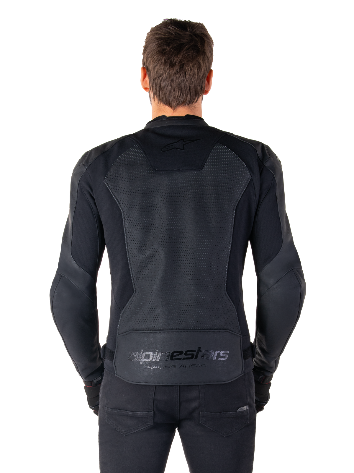 Veste en cuir Alpinestars Faster V3 Airflow, vue arrière sur mannequin, noir, dotée d'un panneau arrière en cuir perforé pour la circulation de l'air, d'un marquage discret et d'une coupe sport ergonomique