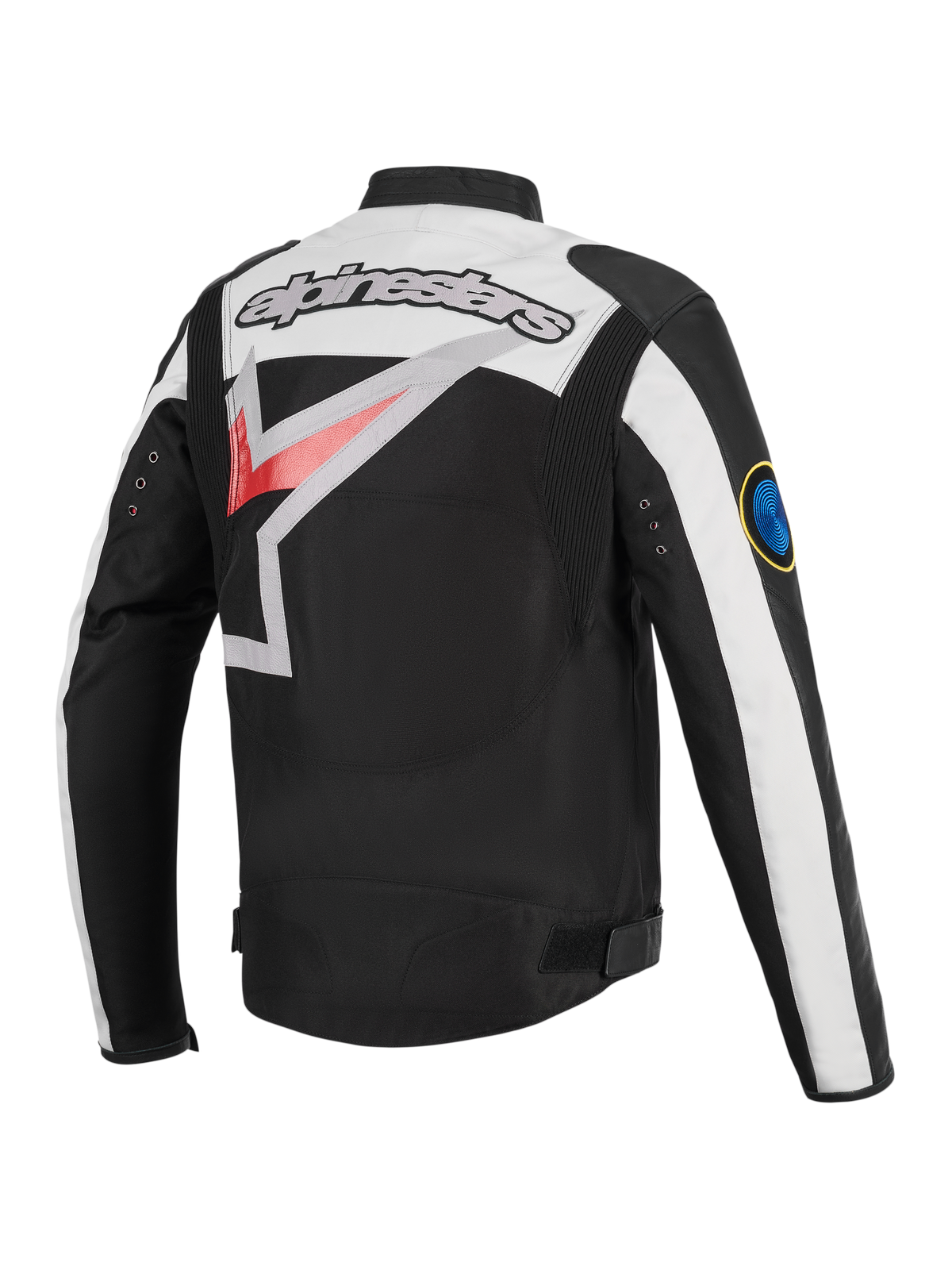 Veste Alpinestars Axton, veste de moto, noir, blanc cassé et rouge vif, vue arrière présentant un grand logo Alpinestars enveloppant, des panneaux stretch accordéon aux épaules et des détails d'œillets métalliques, esthétique de course d'inspiration vintage