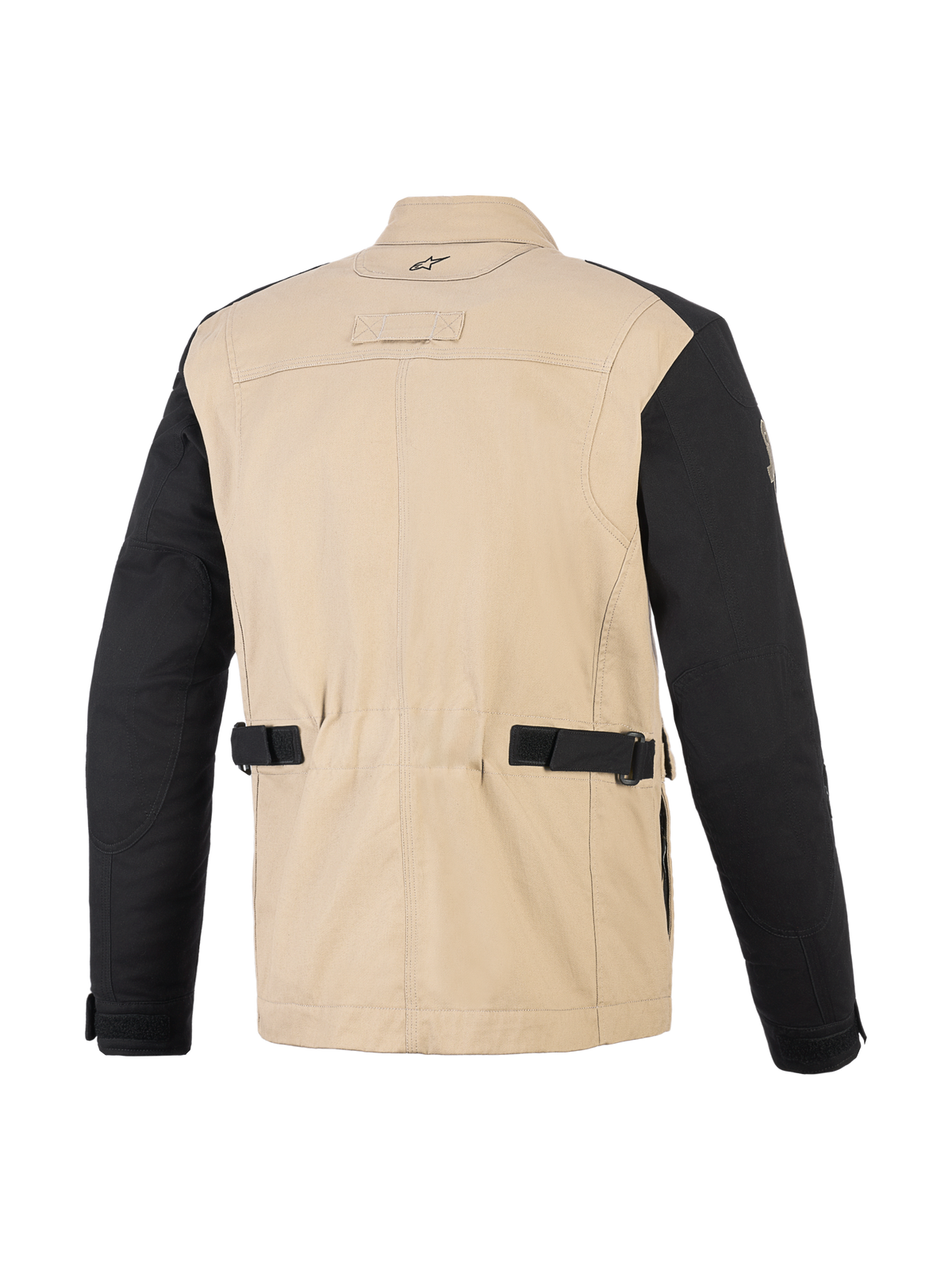 Alpinestars Dice Jacke, urbane Motorradjacke, Aluminum Black, Rückansicht mit sandfarbenem Polycotton-Hauptteil und schwarzen Ärmeln, verstellbaren Taillenriemen, plissierten Schultereinsätzen und Workwear-inspiriertem Design