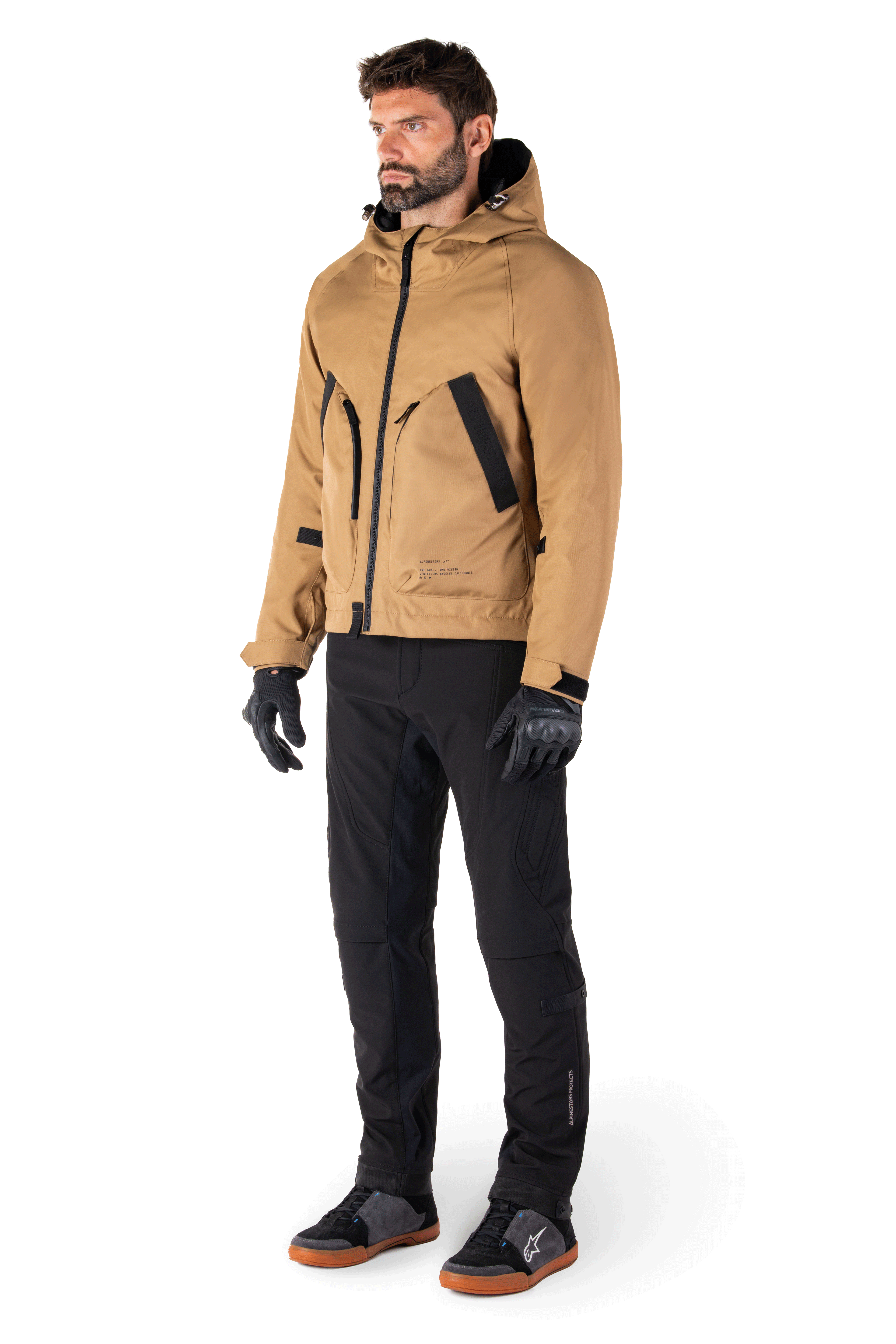 Alpinestars Alden Hose, Urbane Motorradhose, Schwarz, 3-lagiges Softshell-Textil mit gesteppten Details an Beinen und Taille, normale Passform, Streetwear-inspirierte Motorradhose