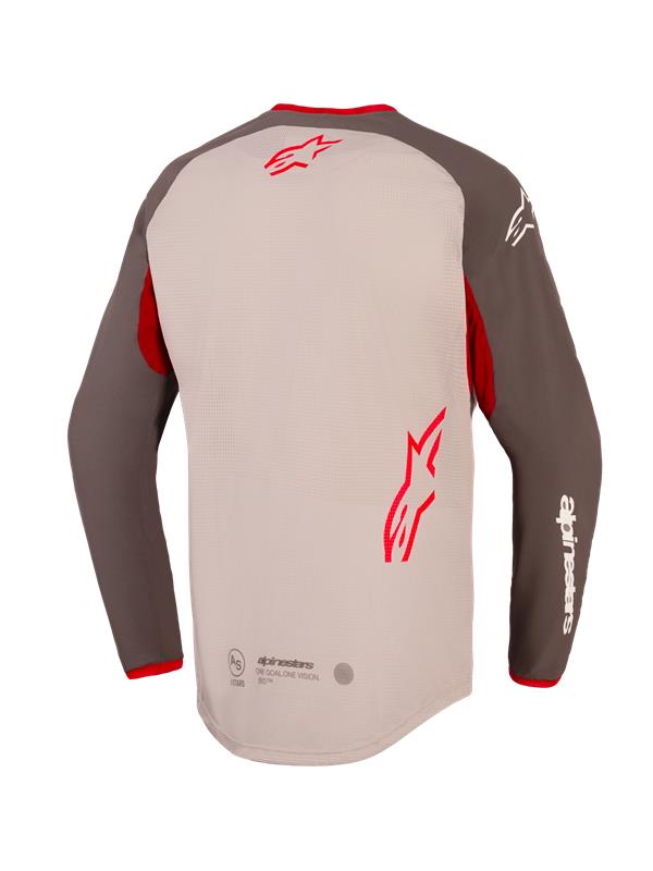 Alpinestars Maxdura Dual Jersey, achteraanzicht, Aluminum en Walnut met rode accenten, voorzien van een verlengde achterzoom en volledige mesh-torso, rode Alpinestars-logo's op de boven- en onderrug, witte branding op de mouw, adventure- en dual-sport motorkleding
