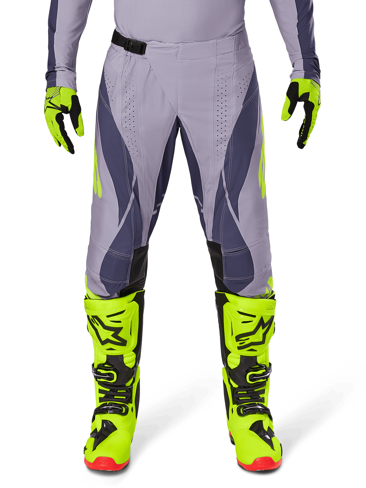 Alpinestars 2025 Techstar Dreem Hose, Motocross-Hose, Hellgrau und Dunkelgrau mit neongelben Akzenten, kombiniert mit neongelben Stiefeln und Handschuhen, lasergeschnittene Belüftung, schwarze Schnallen, rote Stiefelsohlen, professionelle Motocross-Ausrüstung