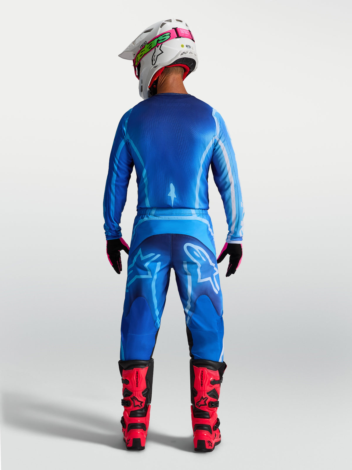 Pantalon Fluid Kepler Alpinestars, pantalon de motocross pour homme, bleu, vue de dos montrant la coupe ergonomique et la construction en poly-tissu durable, idéal pour le motocross et l'enduro.