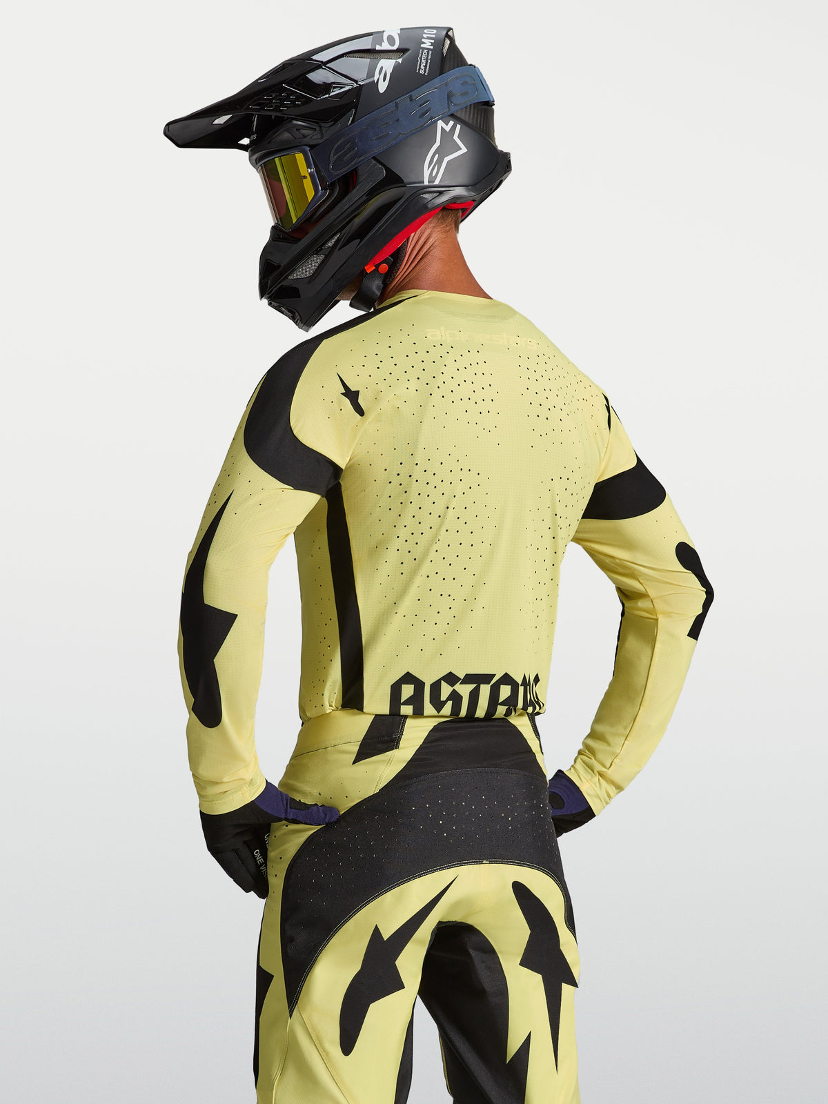 Alpinestars maillot Techstar Atrox, maillot de motocross pour homme, jaune et noir, perforations laser et logo Astars au dos