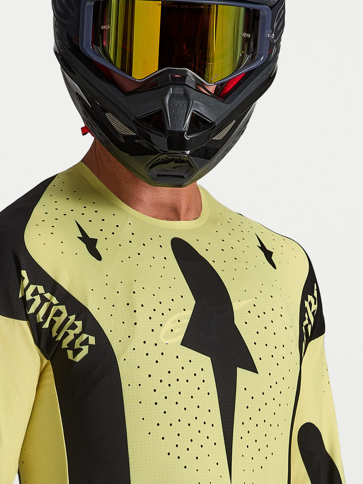 Alpinestars Techstar Atrox, maillot de motocross jaune et noir, perforations laser et coupe athlétique de course