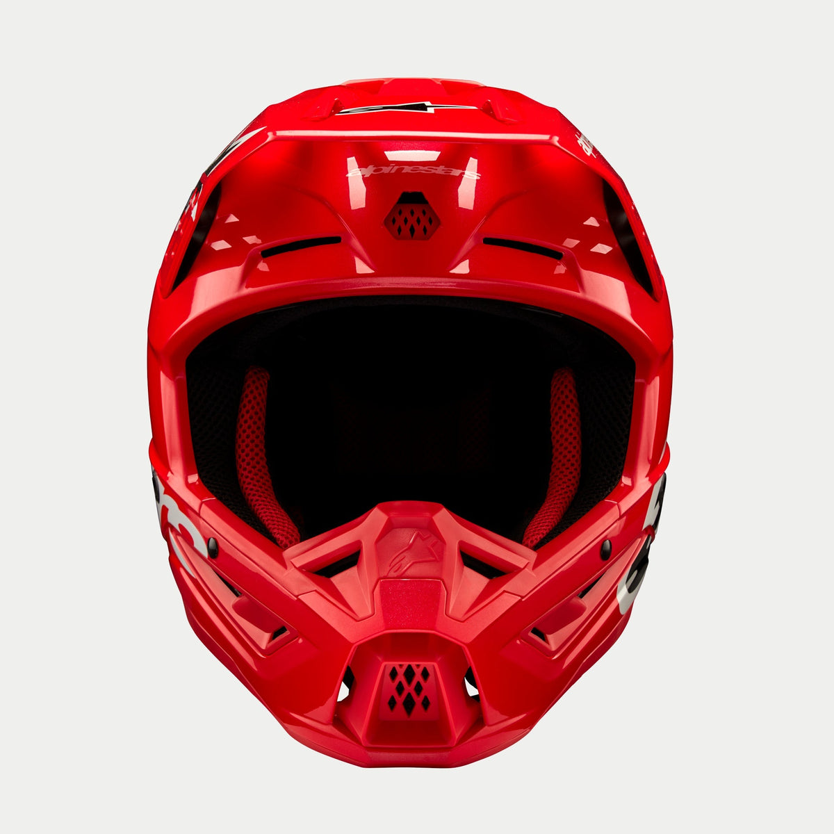 S-M5 Helm Corp ECE 22.06