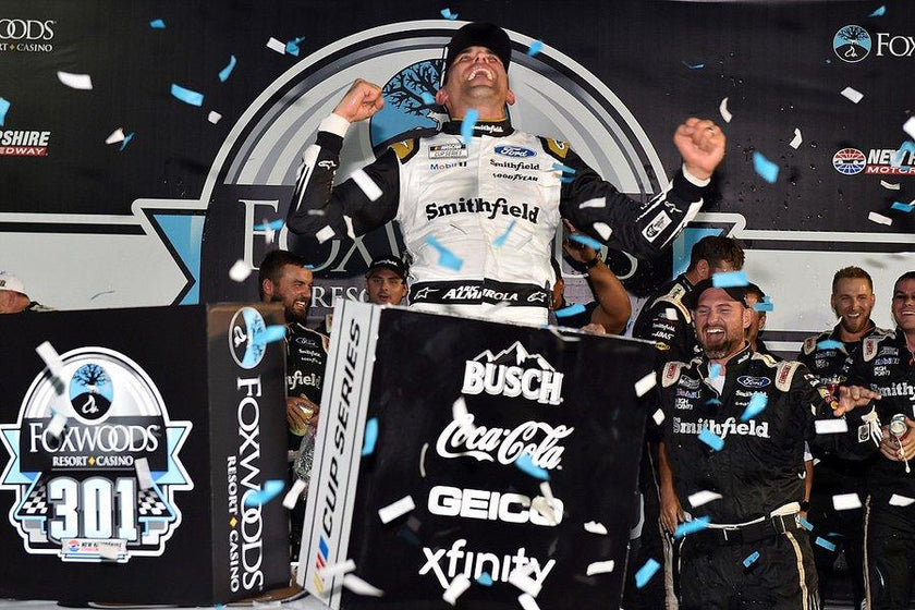 Aric Aric Almirola se fraye un chemin vers la victoire de NASCAR au New Hampshire Motor Speedway