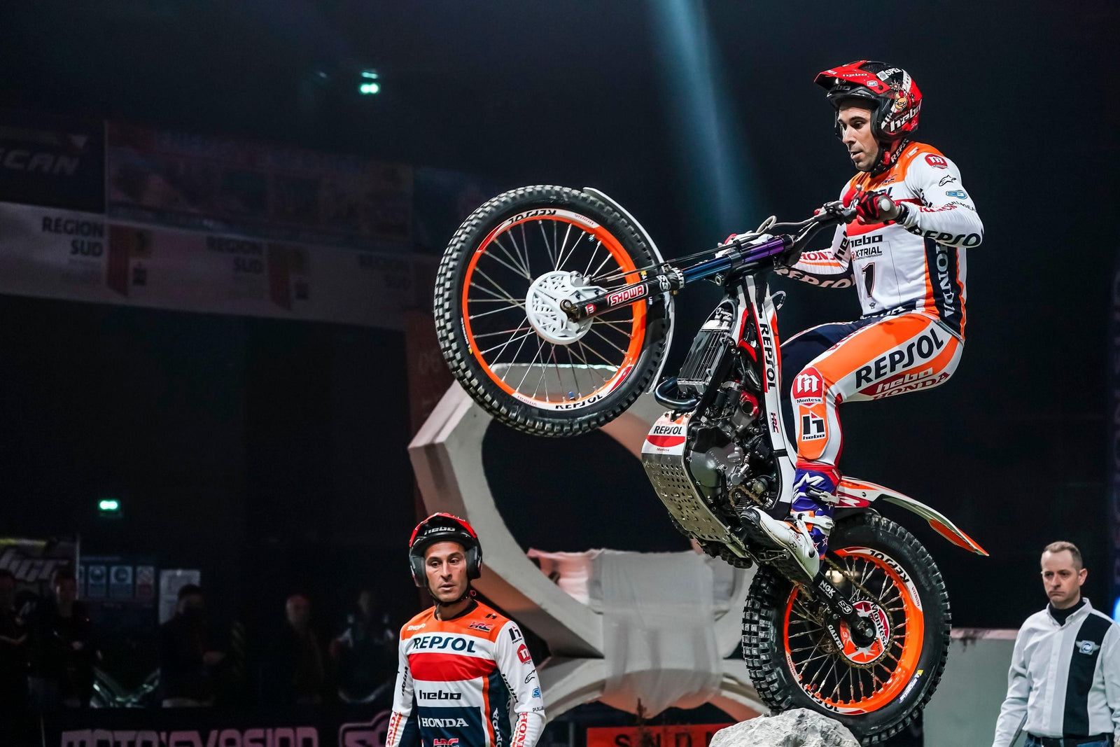 Toni Bou lance le championnat du monde X-Trial 2022 avec une victoire dominante dans Nice, France