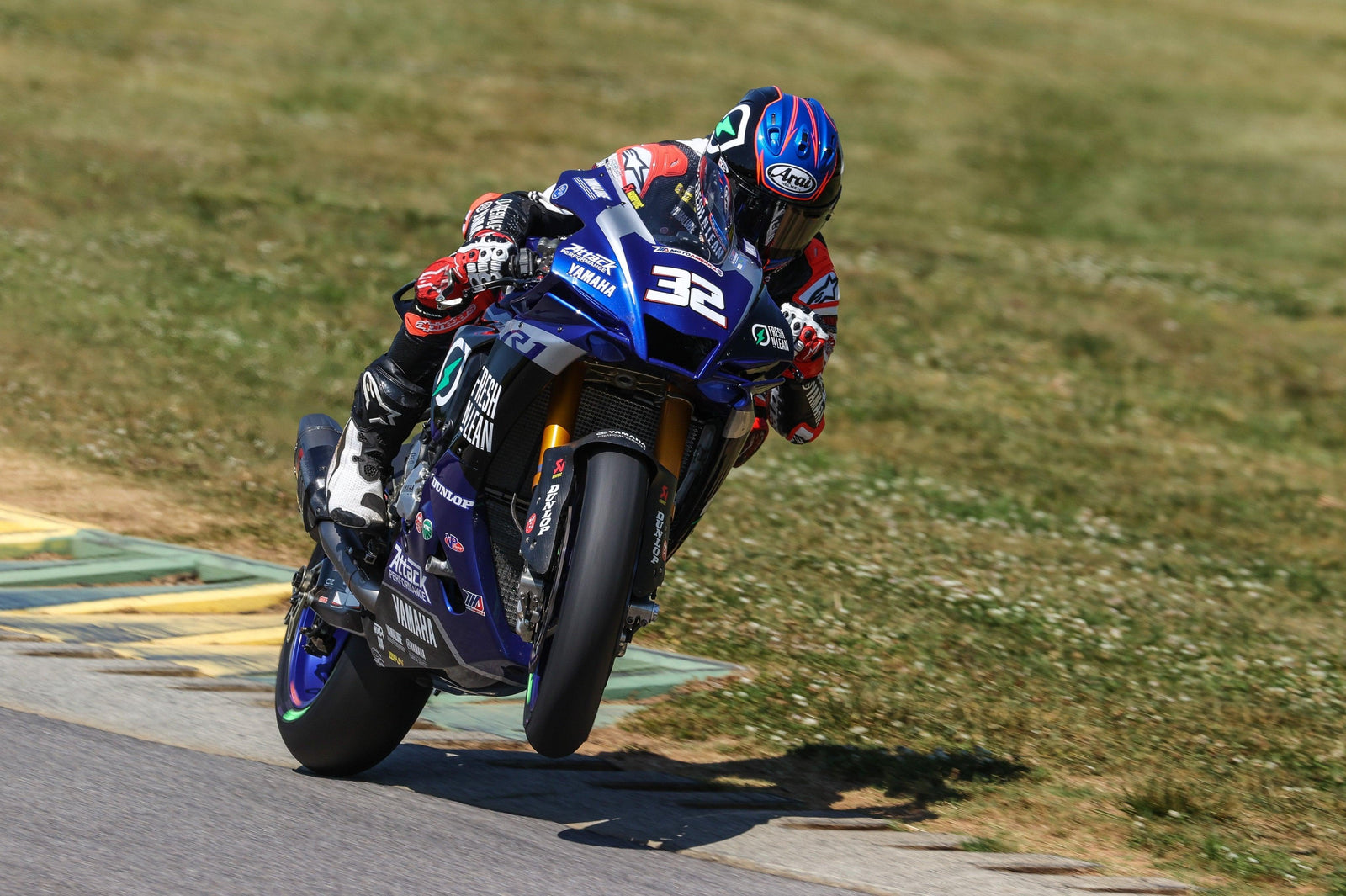 Jake Gagne sécurise la victoire de MotoAmerica Superbike au Virginia International Raceway; Josh Herrin Troisièmement