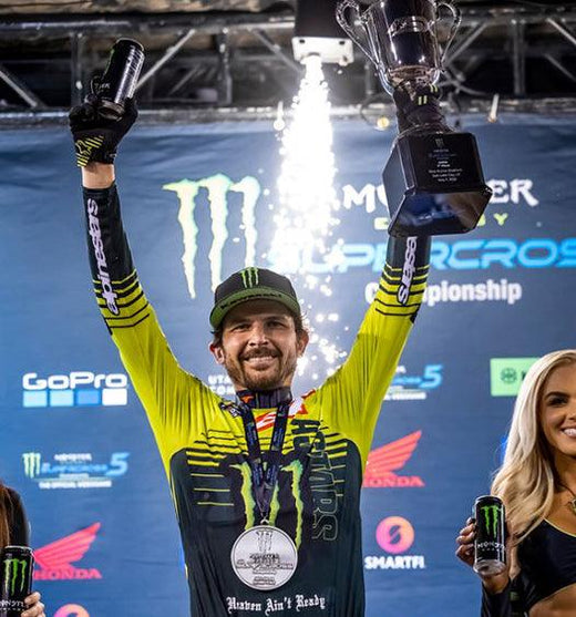 Jason Anderson macht es vier Siege in einer Reihe, um die Supercross-Saison 2022 450 in Salt Lake City, Utah, zu schließen