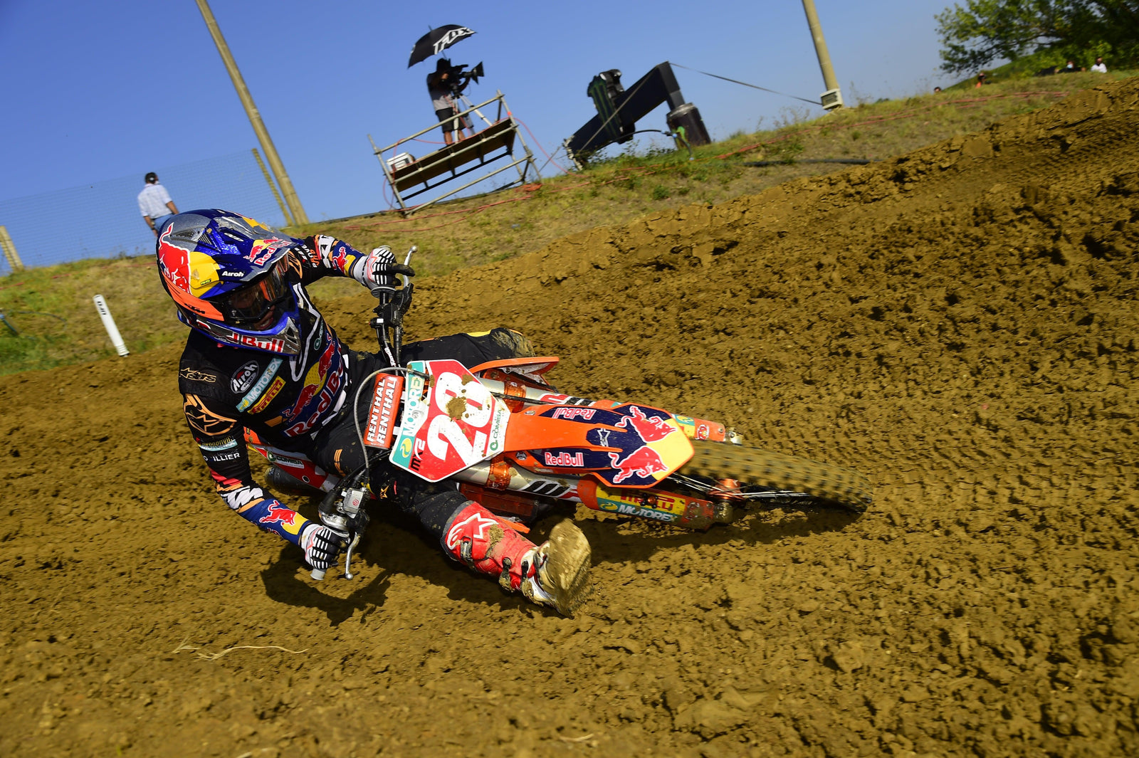 Vialle-Behauptungen, die epische Back-to-Back-MX2-Gesamtsiege in Faenza beanspruchen