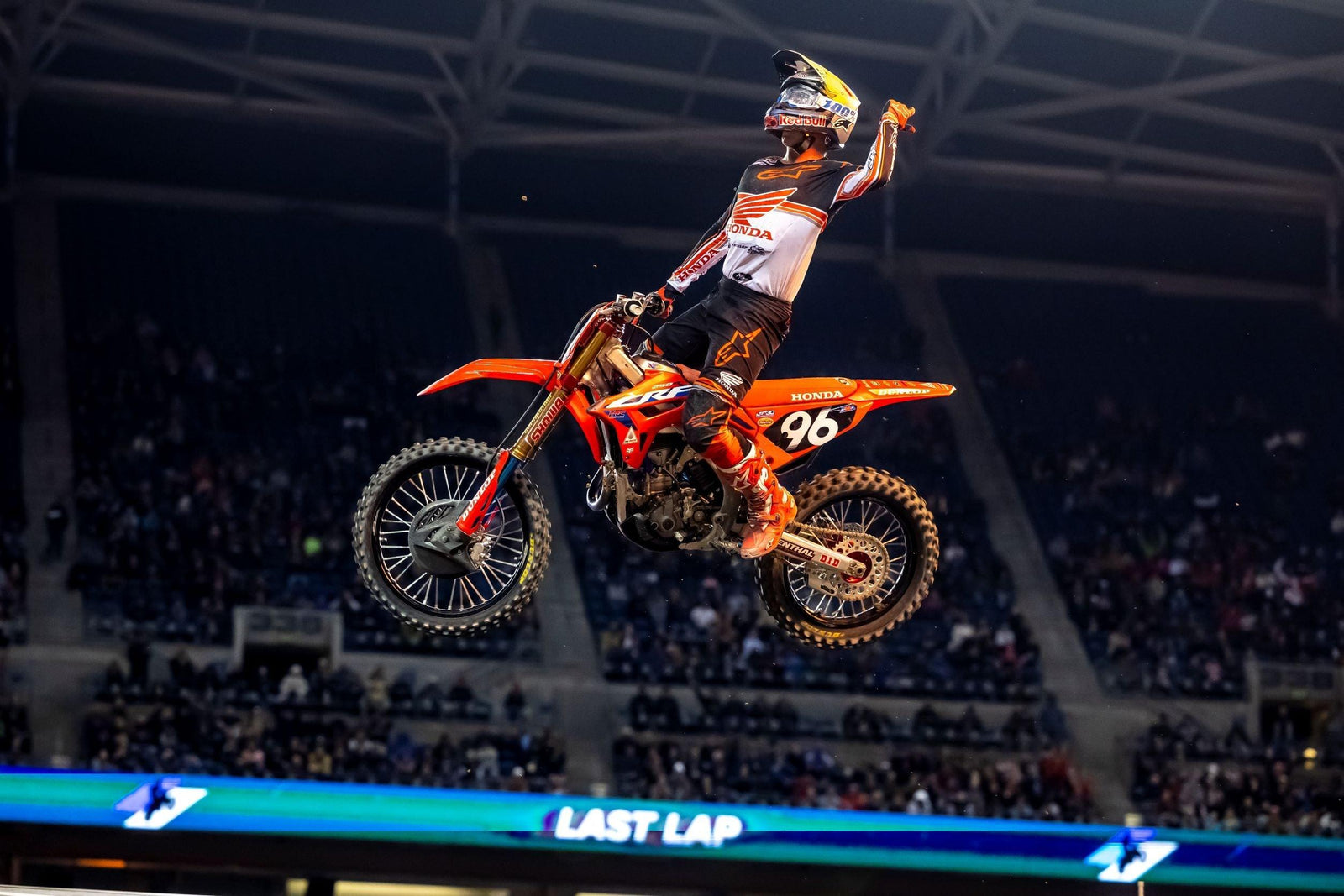 Hunter Lawrence gagne AMA 250 West Sx Main en tant qu'Alpinestars Sway Podium à Seattle