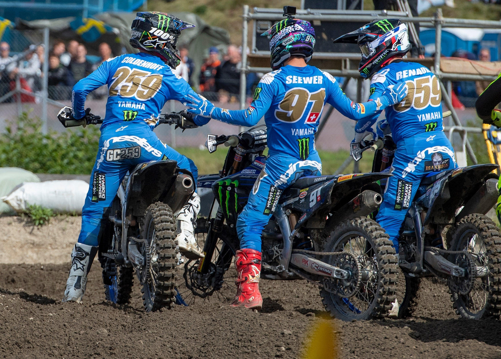 Alpinestars balaye le podium MXGP alors que Maxime Renaux et Jeremy Seewer gagnent des motos tandis que Seewer remporte également la victoire globale avec Glenn Coldenhoff à Uddevalla, en Suède