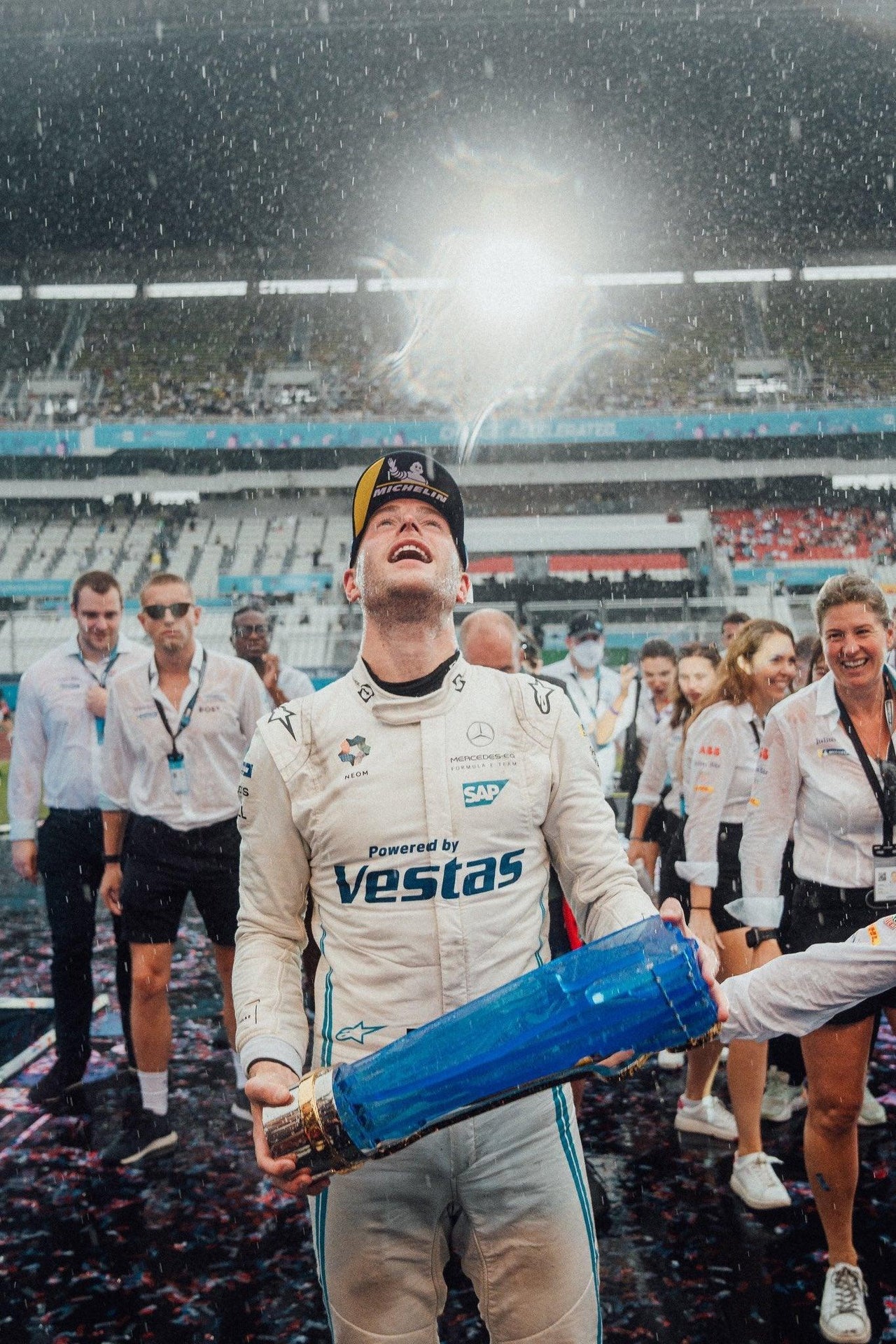 Stoffel Vandoorne est le champion du monde de Formule E 2021/22 après le podium a terminé lors de la dernière course de la saison à Séoul, en Corée du Sud