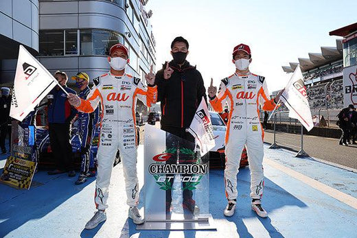 Yuhi Sekiguchi und Sho Tsuboi Clinch GT500 Treibertitel beim Saisonfinale auf dem Fuji Speedway, Japan