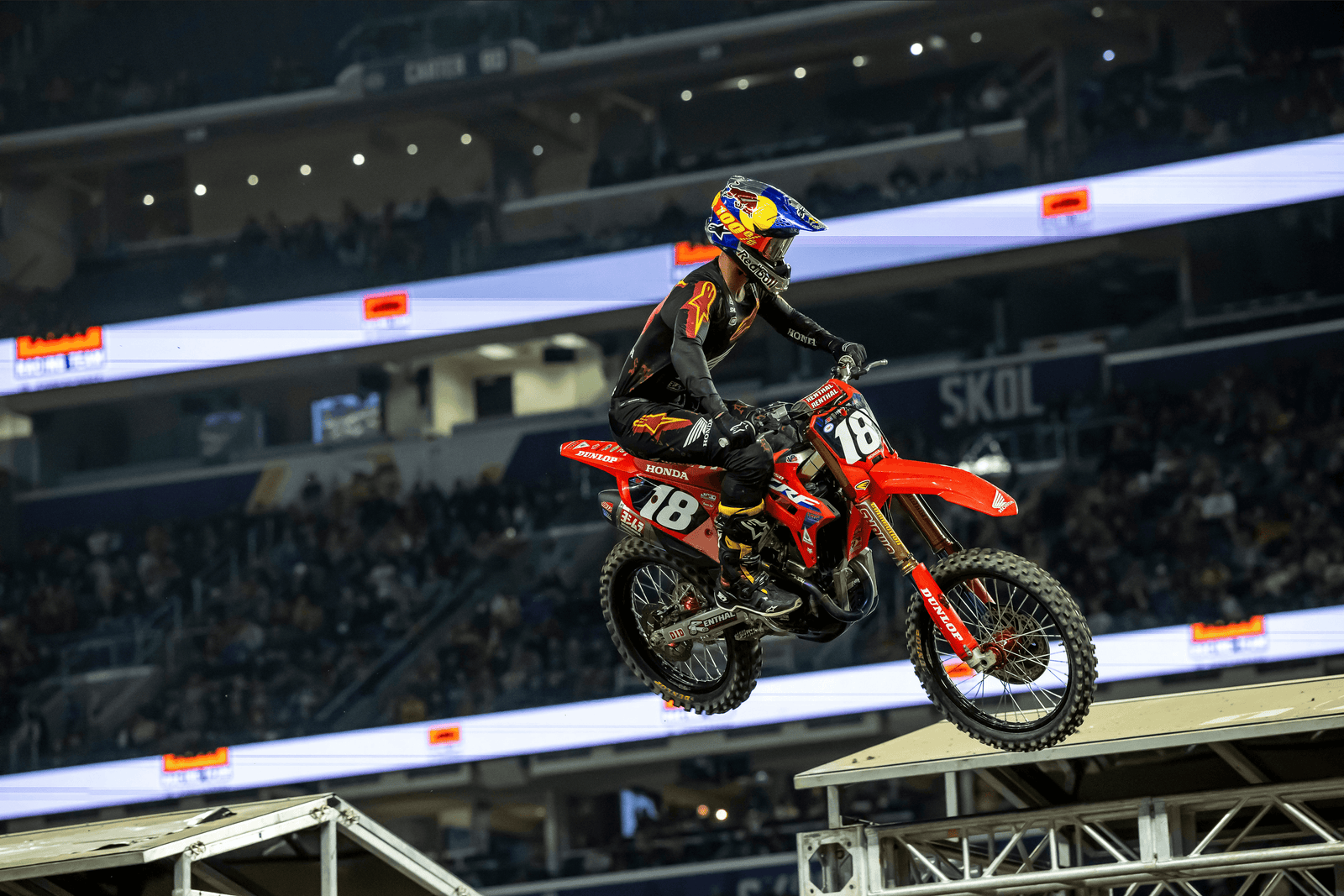 Jett Lawrence dominant a un goût de succès dans les courses 250SX East à Minneapolis