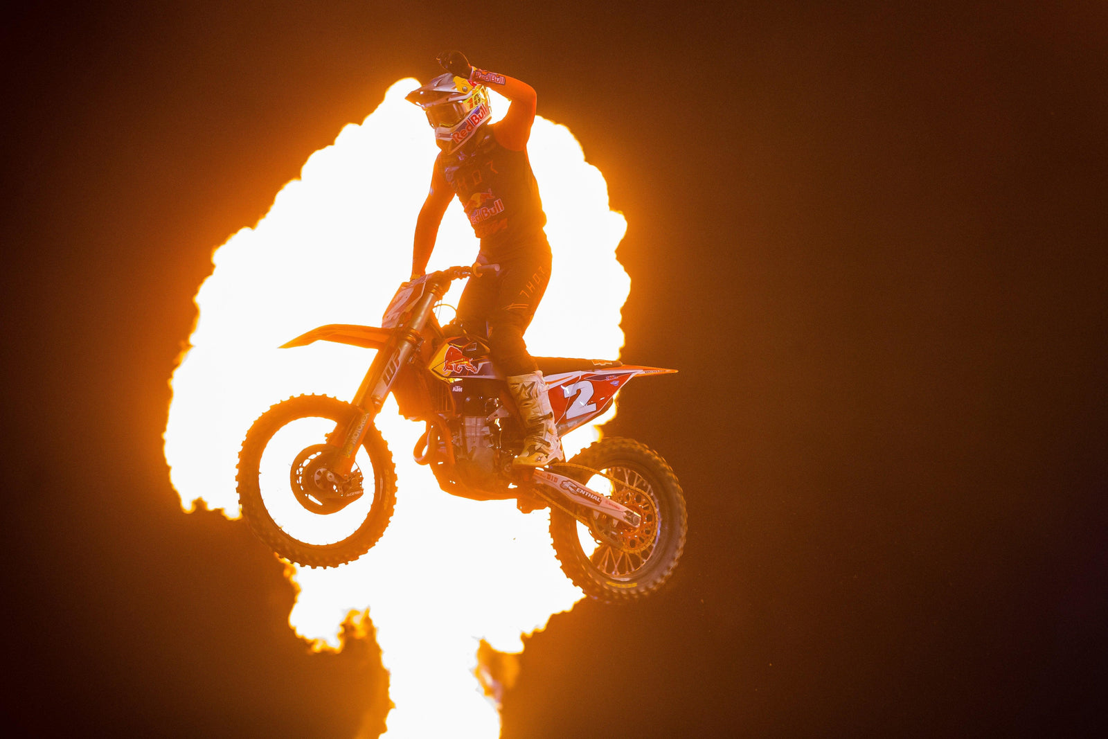 Alpinestars Riders glänzen unter den Scheinwerfern in Atlanta 3 als Cooper Webb bis 450SX Glory.