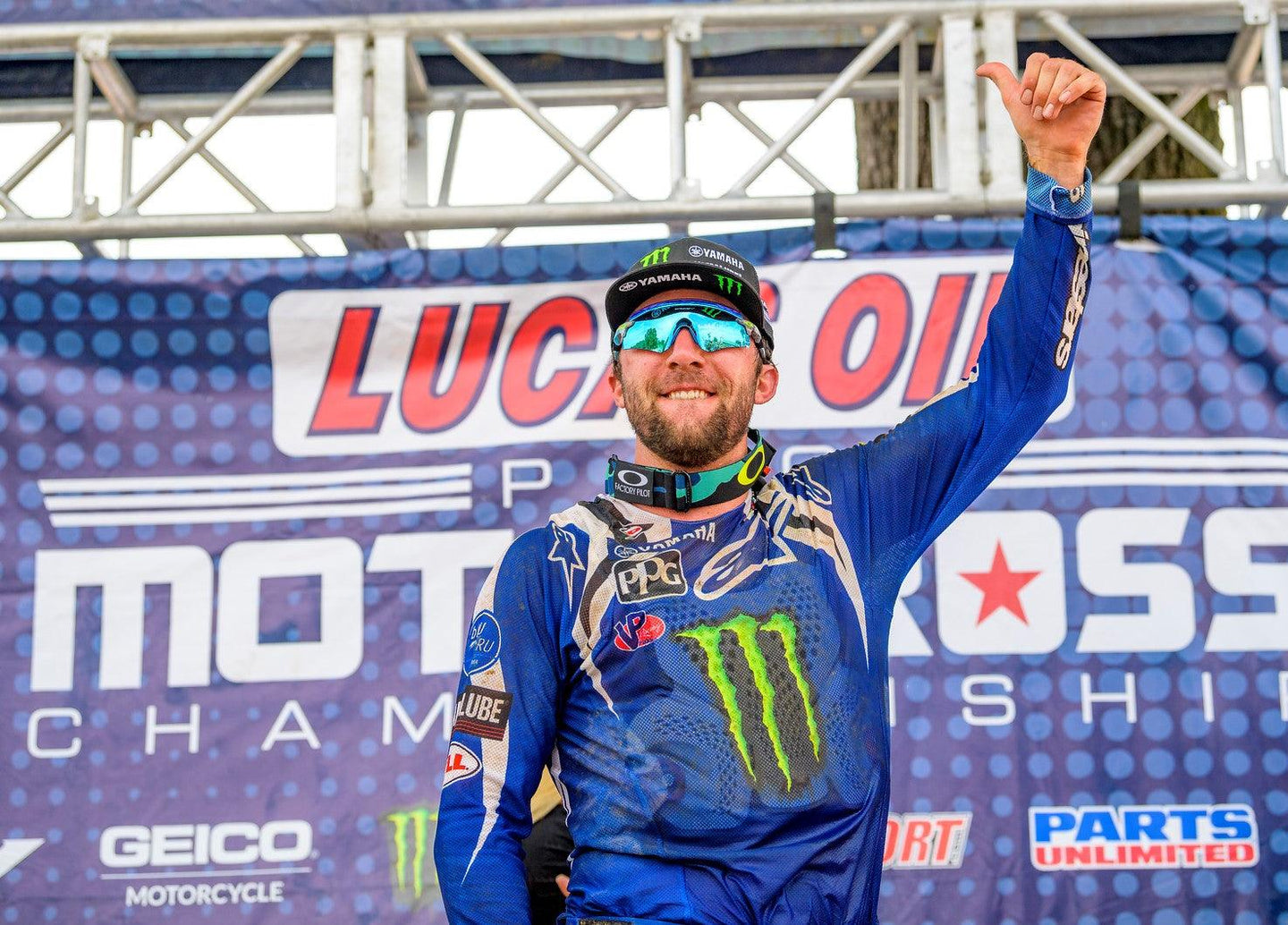 Eli Tomac intouchable en tant qu'alpinestars balaye AMA 450 Pro Motocross Podium avec Chase Sexton deuxième et Justin Barcia troisième à Red Bud, Michigan