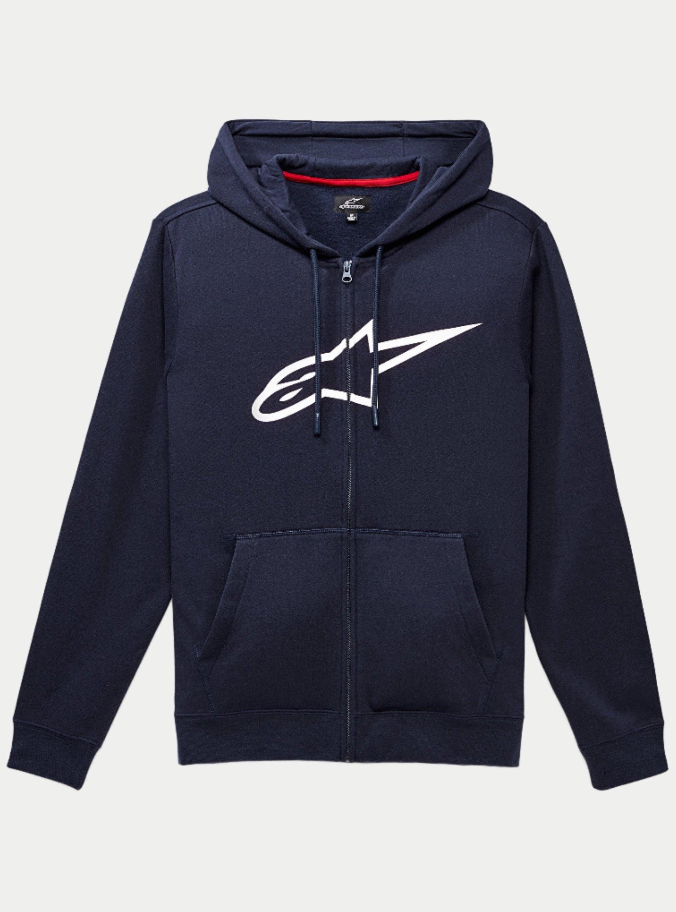Alpinestars Ageless Zip V3 Hoodie, dunkelblauer Fleece-Kapuzenpullover mit durchgehendem Reißverschluss, großes weißes Alpinestars-Logo auf der Brust, Kapuze mit Kordelzug, Kängurutaschen vorne, lässige vom Motorsport inspirierte Streetwear