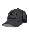 Casquette Snapback Flag Alpinestars, gris anthracite chiné et noir, casquette de baseball style trucker, patch drapeau rectangulaire avec logo étoile, visière courbée et arrière en maille respirante