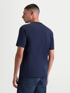 Alpinestars Ageless 2.0 CSF T-Shirt, heren t-shirt met korte mouwen, marineblauw, achteraanzicht, premium katoen-polyestermix en snij-en-naaipasvorm voor dagelijks casual comfort.