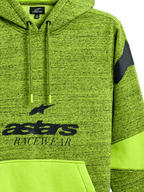 Alpinestars Perpetuate Hoodie, limegroene heather pullover, met zwart 'astars RACEWEAR' logo, effen lime kangoeroezak met stofblokkering, capuchon met trekkoord en logo op de schouder, casual motorsport-geïnspireerde sportkleding.