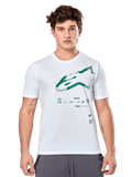 Alpinestars Geografica CSF Tee, wit T-shirt met korte mouwen met groene multi-tech Astars-graphic en technische symbolen, casual motorsport-sportkleding
