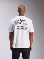 Alpinestars Wild Oversized CSF Tee, T-shirt met korte mouwen, wit, achteraanzicht met kleurrijk Astars-logo en tekstprints, oversized pasvorm, casual motorsport streetwear