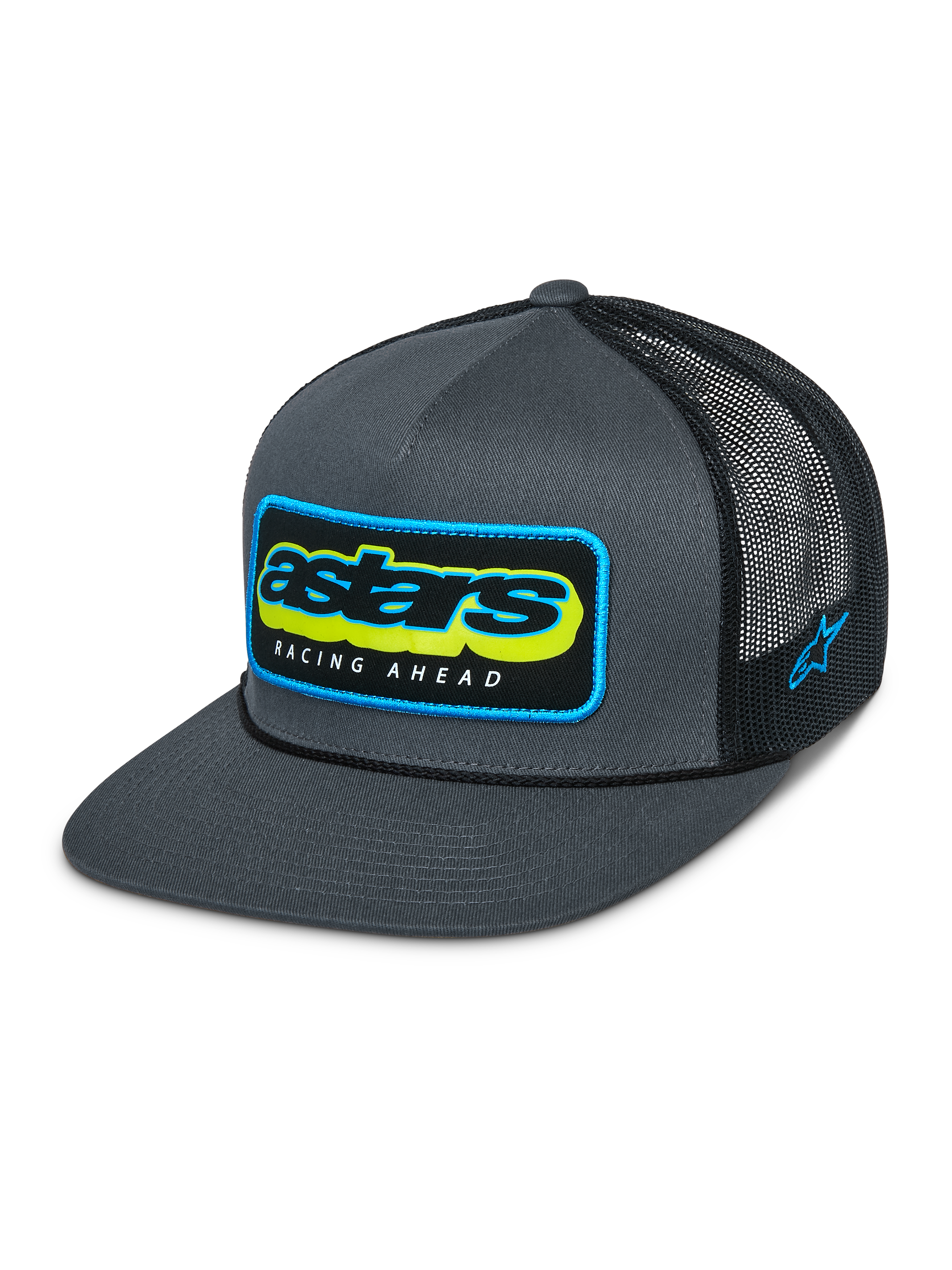 Alpinestars Phosphor Trucker pet, Charcoal Black, grijze twill voorkant met zwart mesh achterpand, levendig meerkleurig Astars-logo met 'Racing Ahead' tekst, platte klep, geborduurd logo aan de zijkant, casual motorsport-geïnspireerde pet