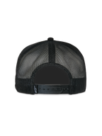 Alpinestars Contender Trucker pet, zwart, achteraanzicht met poly mesh materiaal en verstelbare snapback-sluiting, klein wit Astars-logolabel, casual motorsport-geïnspireerde hoofdbedekking