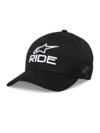 Alpinestars Ride Sonic pet, zwarte baseballcap met wit 3D-geborduurd ster-logo en RIDE-tekst, gebogen klep, gestructureerde kroon, casual motorsport-hoofddeksel