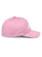 Alpinestars Ageless Multi Hat, pinkfarbene Baseballcap, Seitenansicht, gebogener Schirm und strukturierte Krone, weißes 3D-Astars-Logo, lässige, vom Motorsport inspirierte Streetwear
