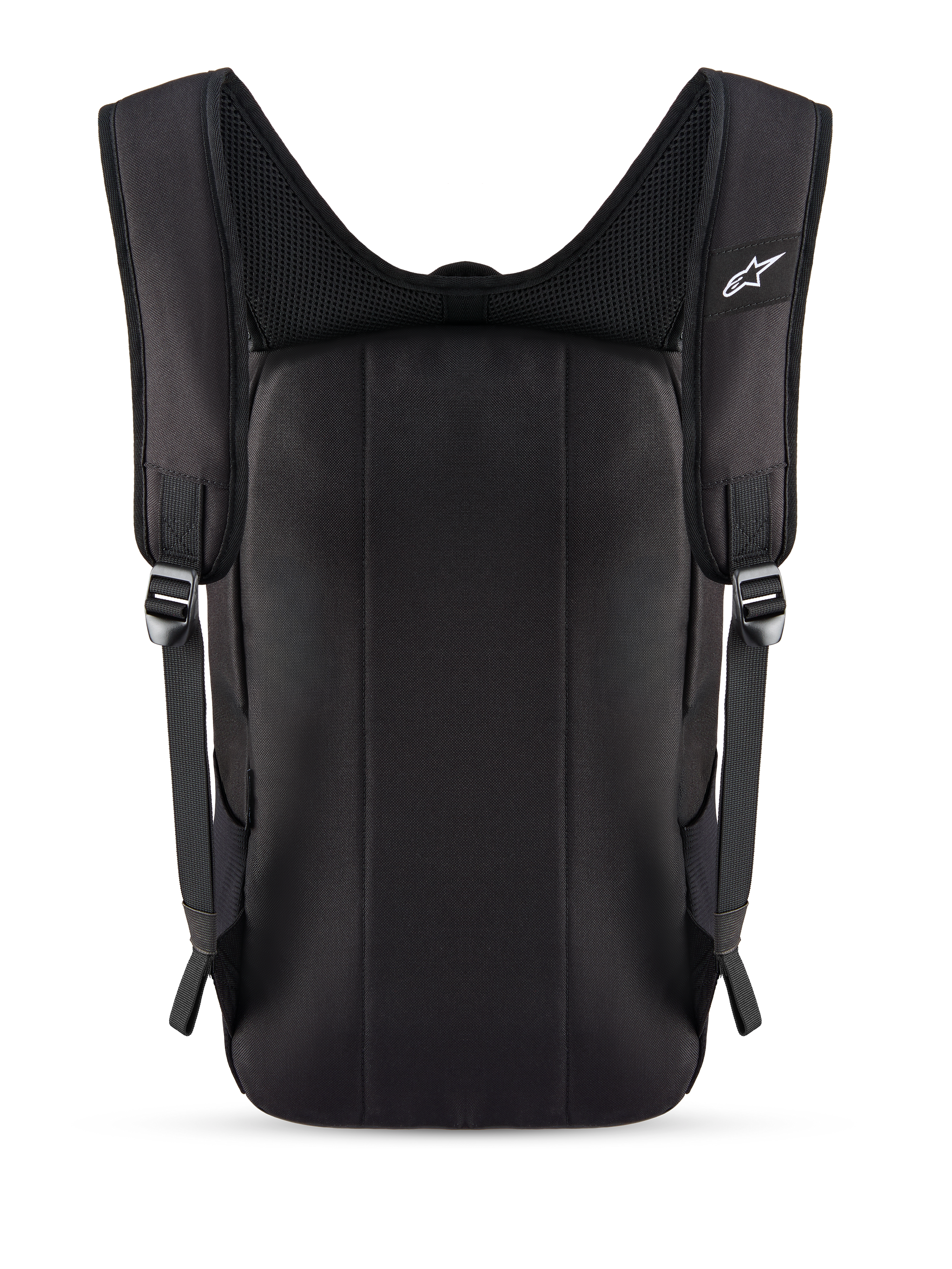 Alpinestars Defcon V3 Rucksack, Schwarz, Rückansicht zeigt gepolsterte Rückwand und atmungsaktive Air-Mesh-Schultergurte, kleines weißes Alpinestars-Logo auf dem Gurt, strapazierfähige 600D-Polyester-Konstruktion für den täglichen Gebrauch.