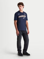 Alpinestars T-Shirt Cypress CSF, t-shirt sportswear à manches courtes pour homme, bleu marine, graphique Astars sur la poitrine avec détails blancs et orange, mélange de coton et polyester pour le confort quotidien