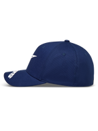Alpinestars Arclight, casquette de sportswear bleu marine, vue de profil avec logo Astars blanc et visière incurvée