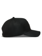 Alpinestars Acme Snapback, casquette de sportswear noire en sergé, vue de profil avec visière courbée et bordure en corde