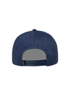 Alpinestars Label Snapback, casquette bleu marine en sergé, vue de dos avec fermeture à pression réglable et logo Astars.